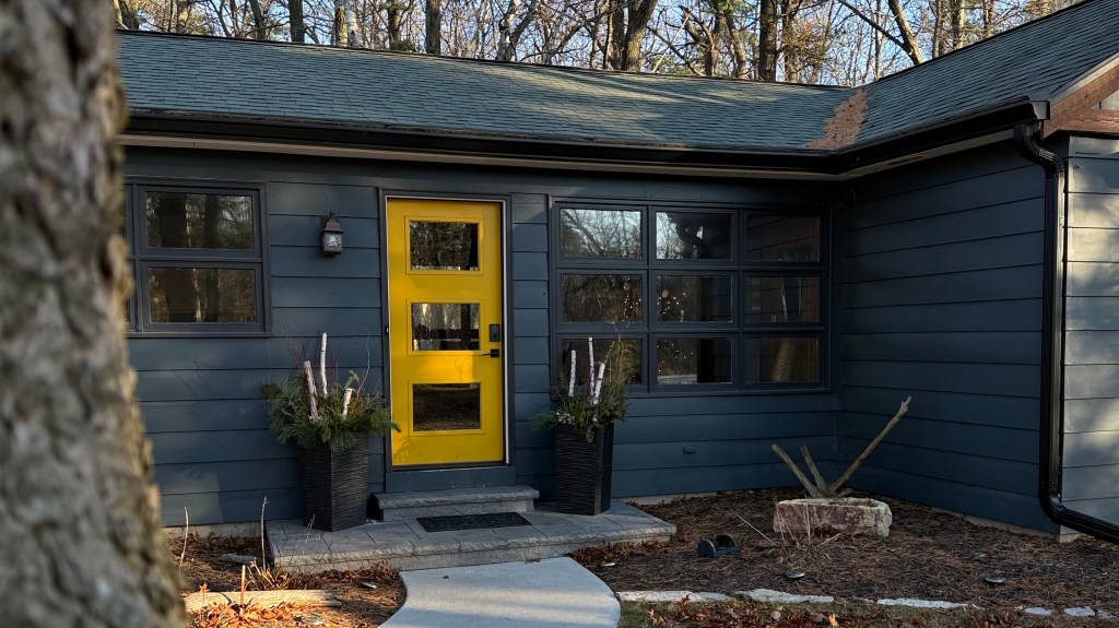 Discover the Private Oasis Cottage in Two Rivers, WI